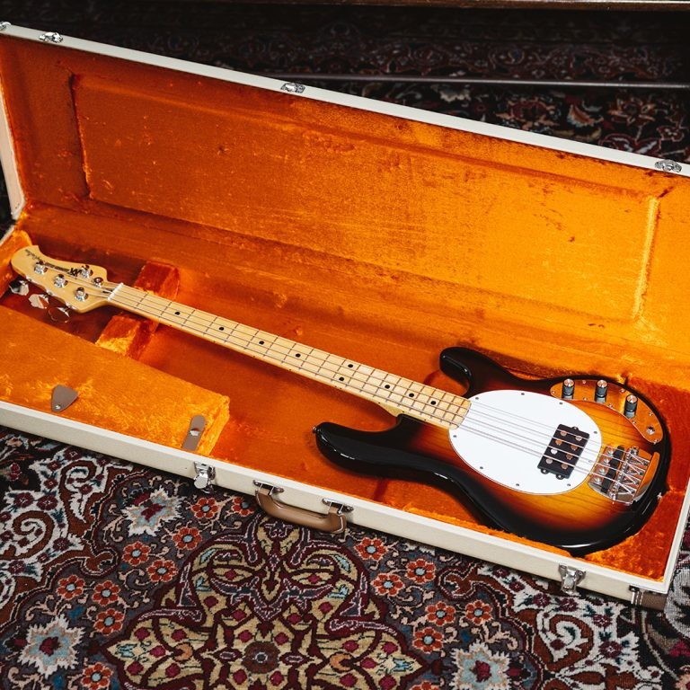 Ernie Ball Music Man BFR Nitro StingRay Retro '76 Burst April 2023