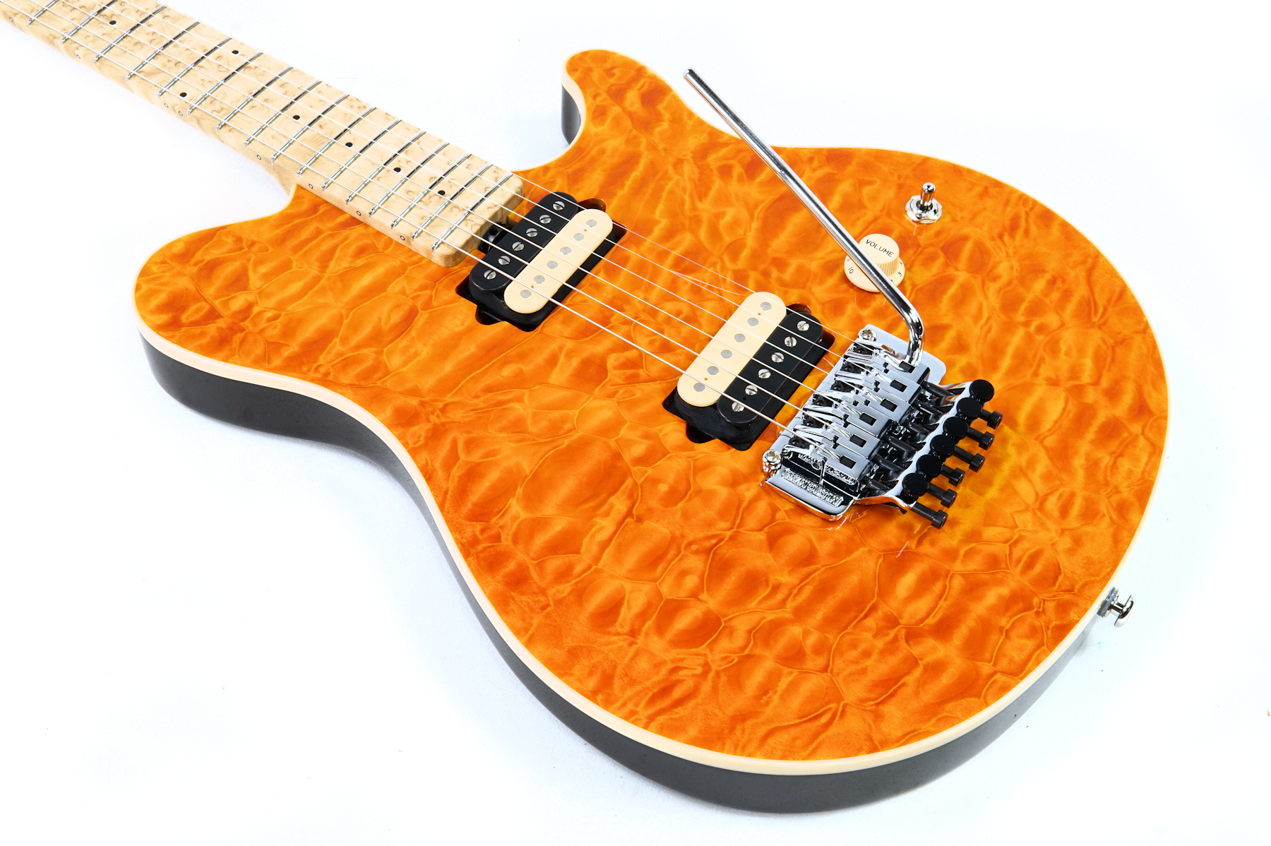 Ernie Ball Music Man Axis 30th Anniversary - Trans Gold Quilt - H09541 - Image 5